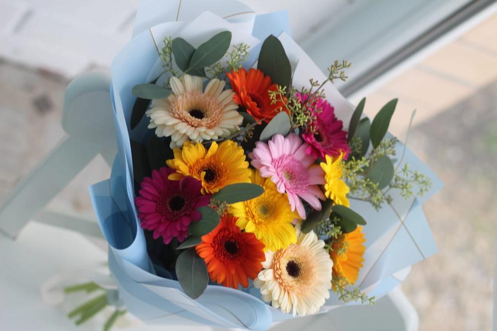 Букет цветов из: Герберы в Алексеевке Белгородской области