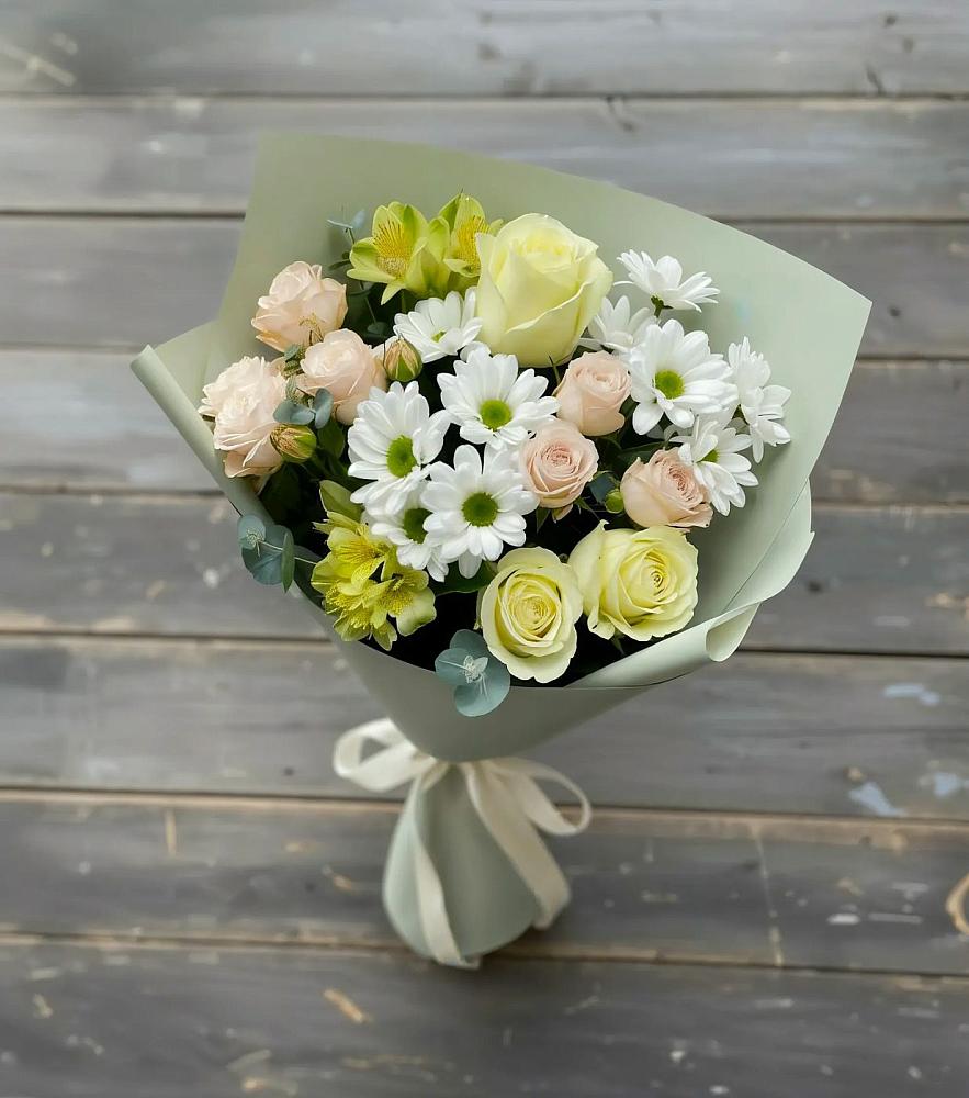 Букет цветов из: Альстромерии, Розы и Хризантемы в Алексеевке Белгородской области