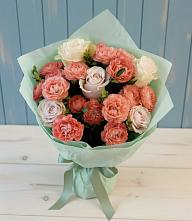 Букет цветов из:  Розы в Алексеевке Белгородской области