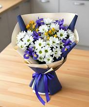 Букет цветов из:  Розы, Ирисы и Хризантемы в Алексеевке Белгородской области