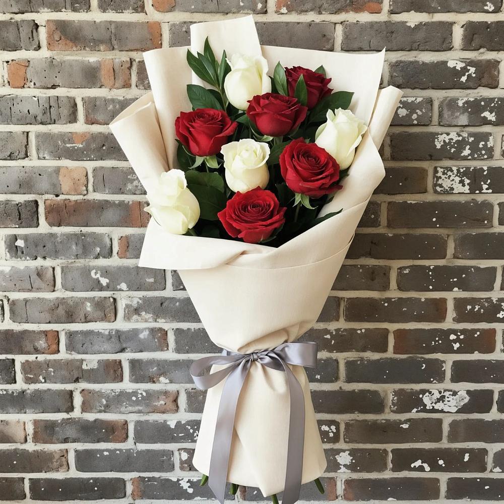 Букет цветов из: Розы в Алексеевке Белгородской области