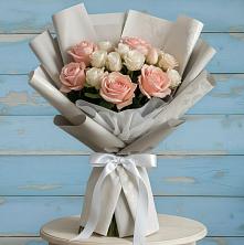 Букет цветов из:  Розы в Алексеевке Белгородской области