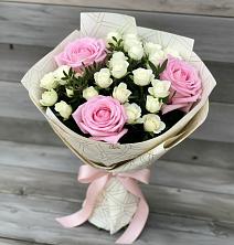 Букет цветов из:  Розы в Алексеевке Белгородской области