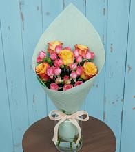 Букет цветов из:  Розы в Алексеевке Белгородской области